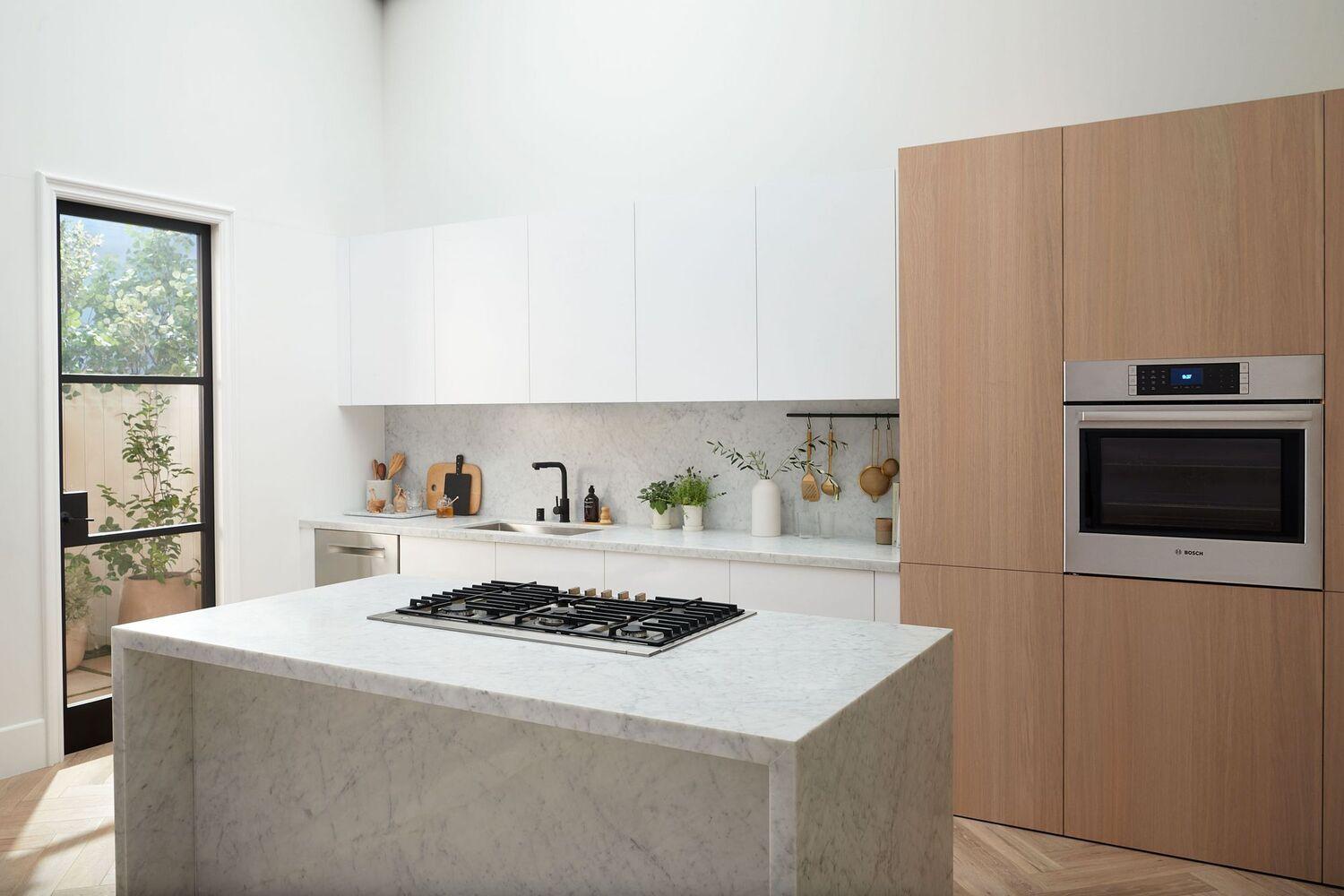 Bosch HBL8454UC 800 Series Single Wall Oven 30'' Stainless Steel Hbl8454Uc