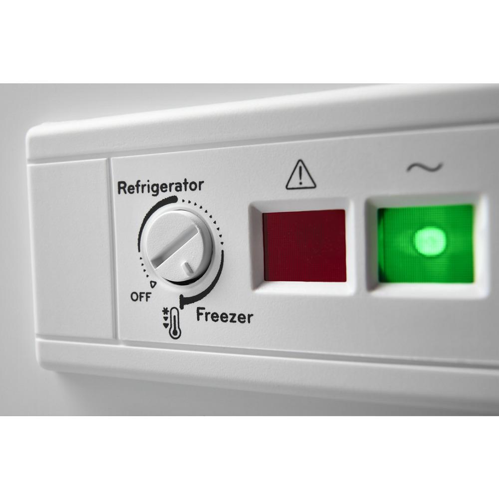 Maytag MZC5216LW Garage Ready In Freezer Mode Chest Freezer With Baskets - 16 Cu. Ft.