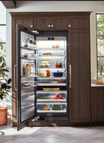 Signature Kitchen Suite SKSCR3001P Refrigerator Column