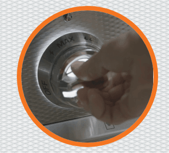 Hestan KRT484GDLPWH 48" 4-Burner Rangetop With 24" Griddle - Liquid Propane - White / Stealth